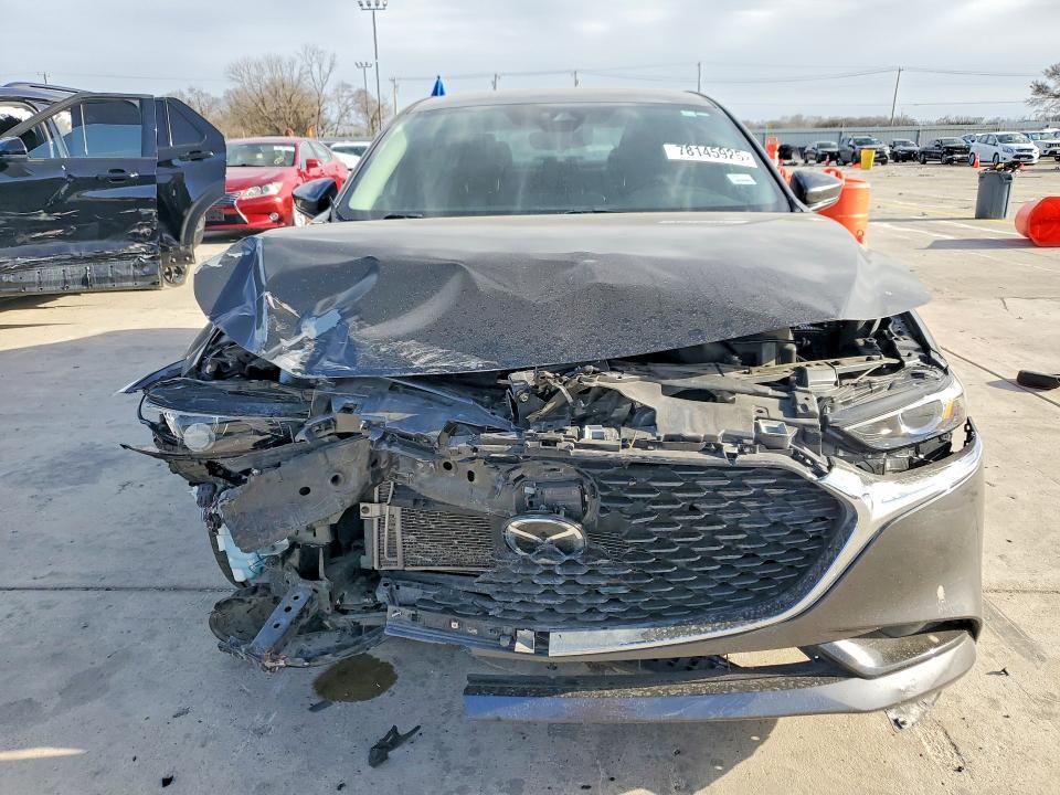 2020 Mazda 3 Select