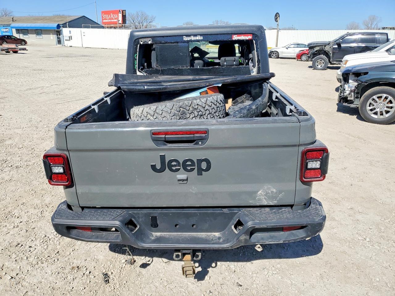 2020 Jeep Gladiator Sport