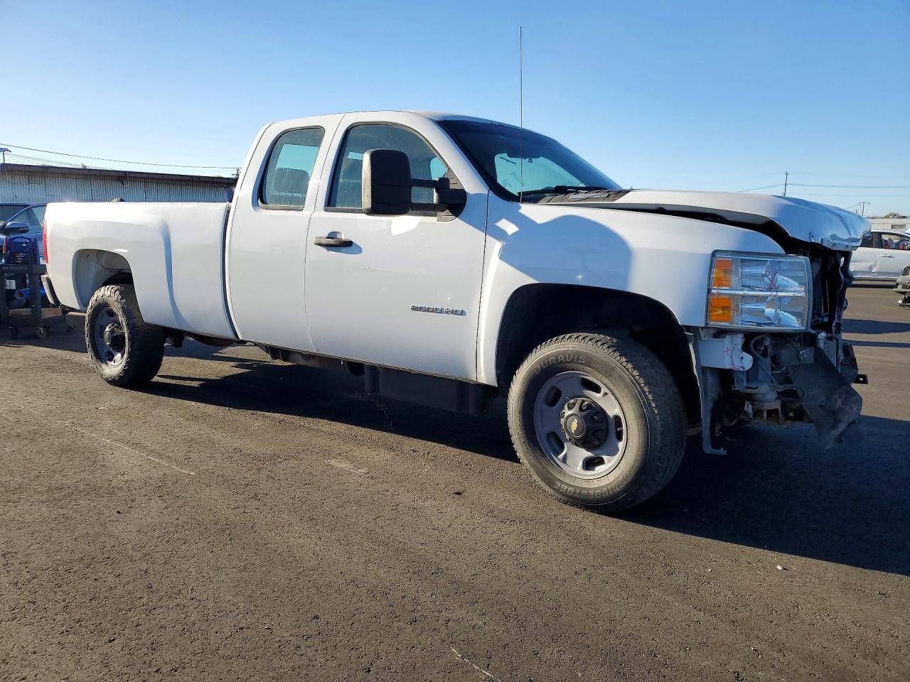 2013 Chevrolet Silverado C2500 Heavy Duty