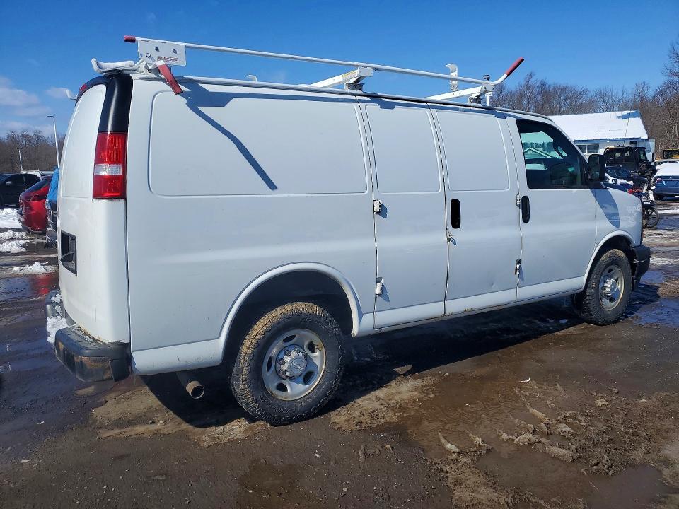 2017 Chevrolet Express G2500