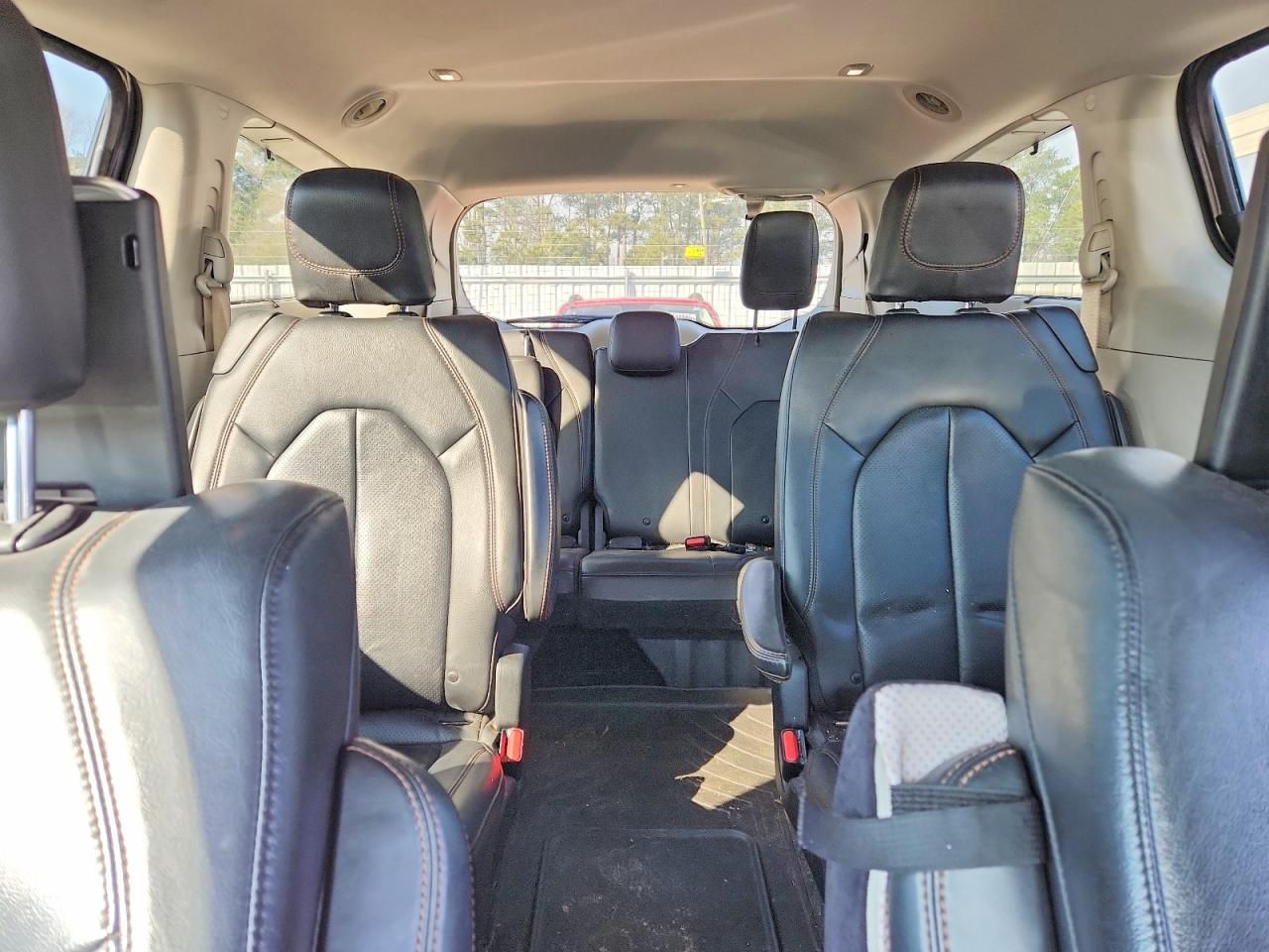 2017 Chrysler Pacifica Touring l Plus