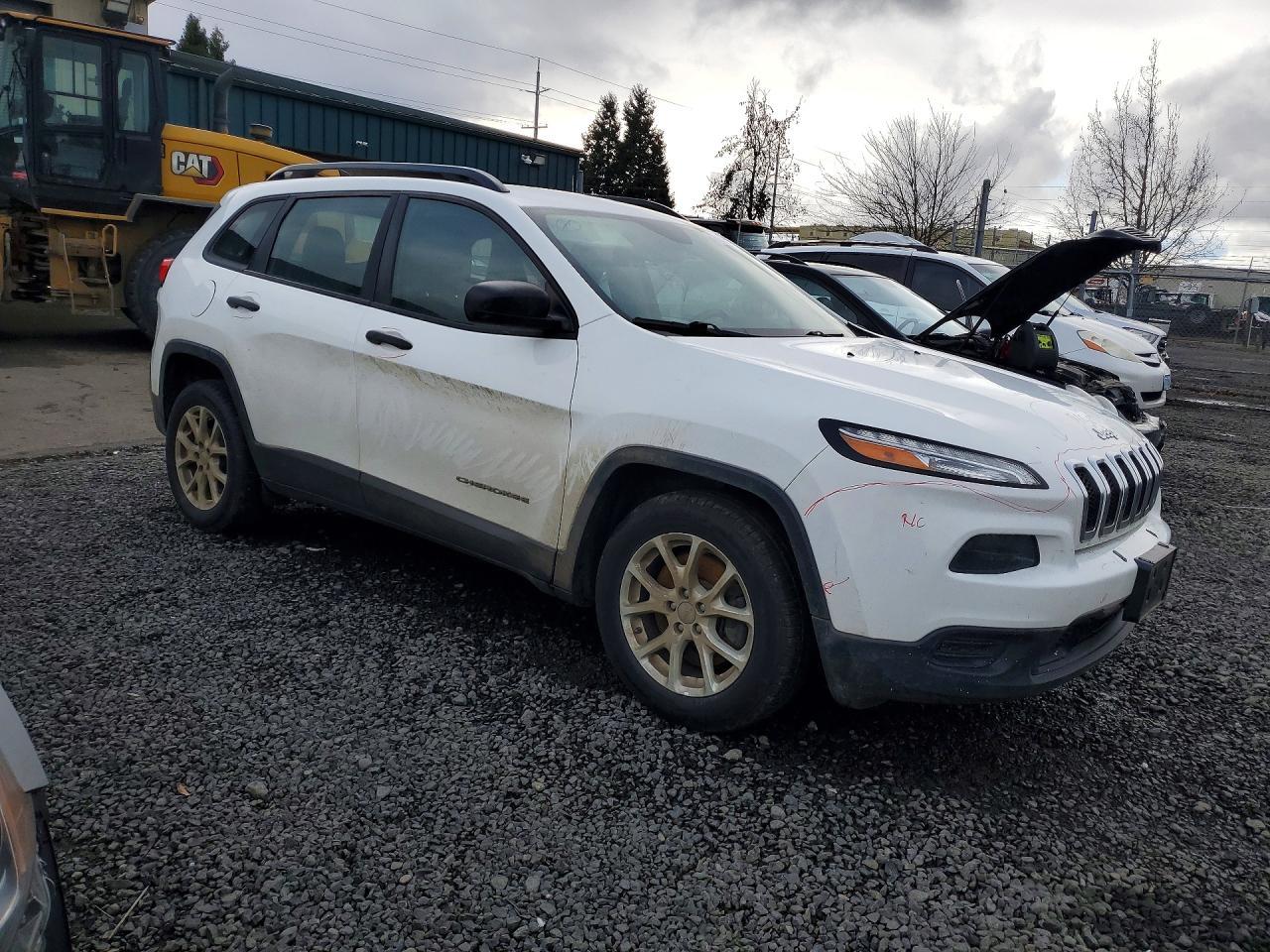2016 Jeep Cherokee Sport