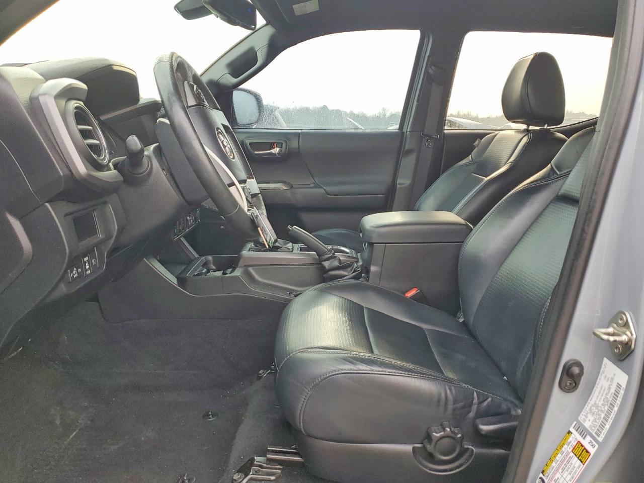 2018 Toyota Tacoma TRD Sport