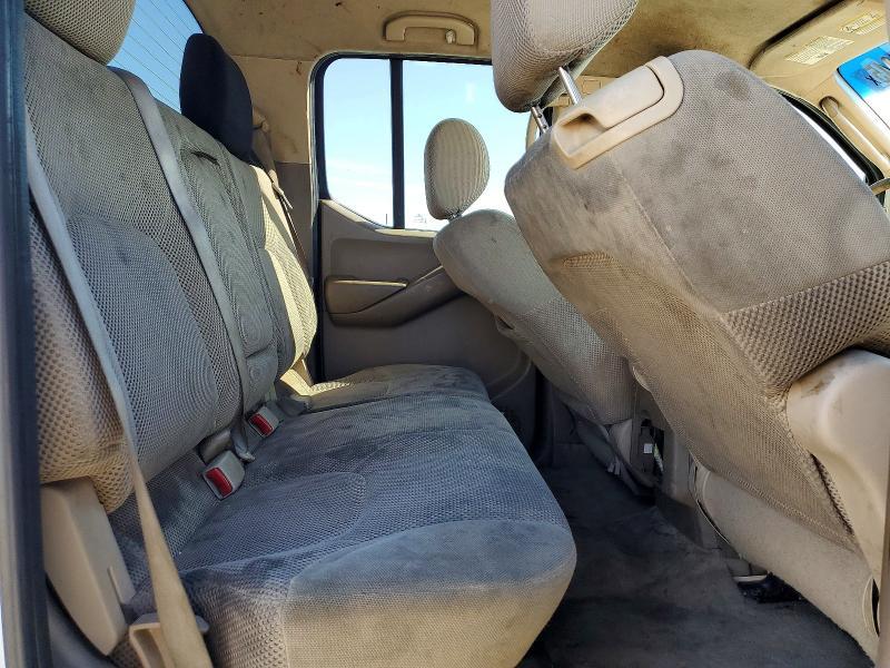 2006 Nissan Frontier se