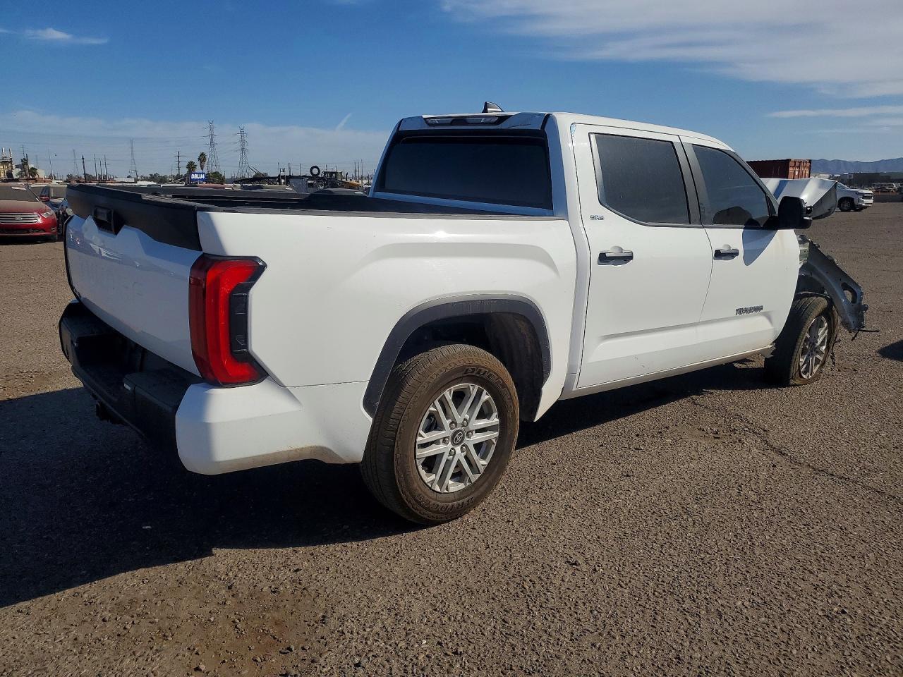 2025 Toyota Tundra SR5