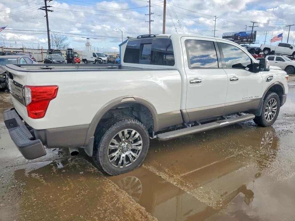 2016 Nissan Titan xd sl