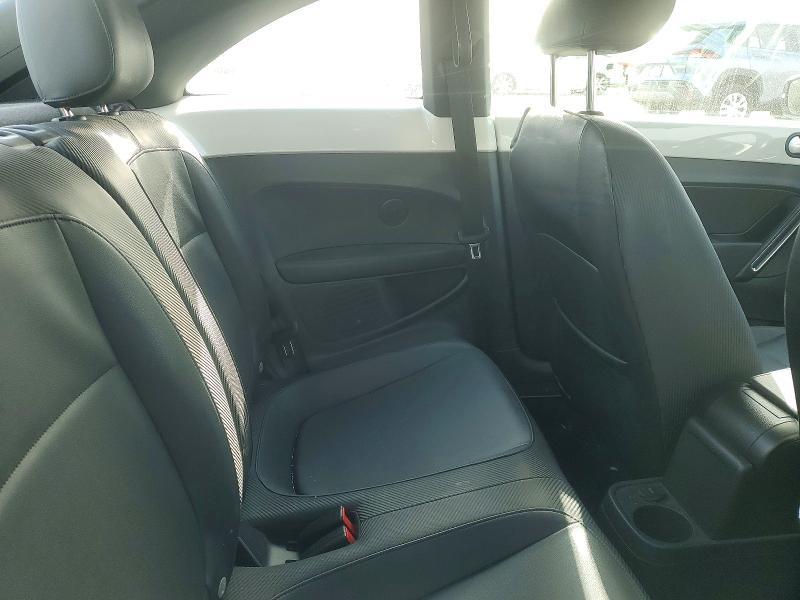 2012 Volkswagen Beetle