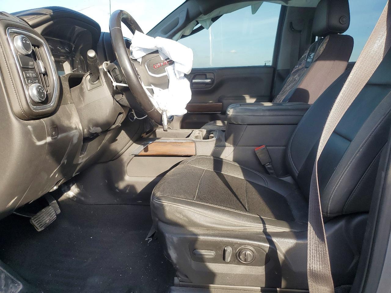 2021 GMC Sierra C1500 SLT