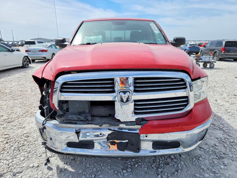 2015 Dodge RAM 1500 SLT