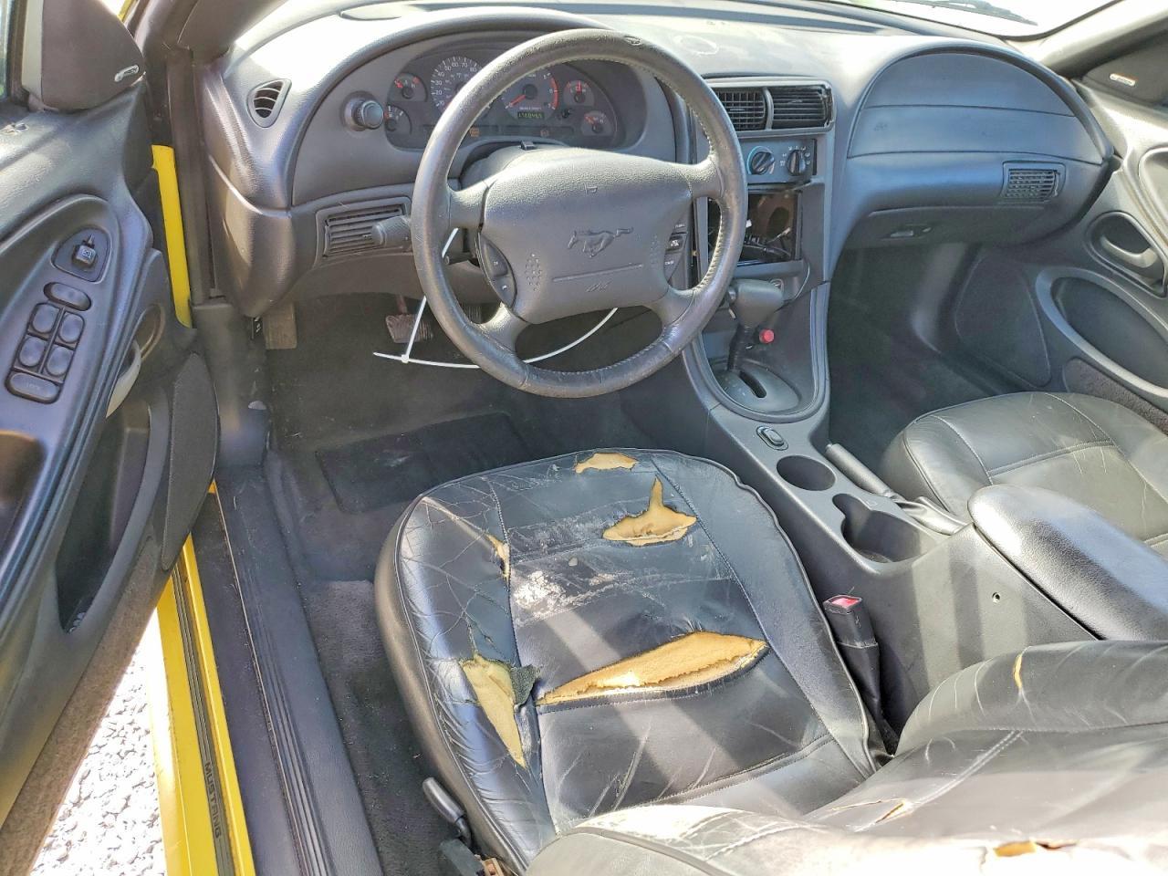 2001 Ford Mustang
