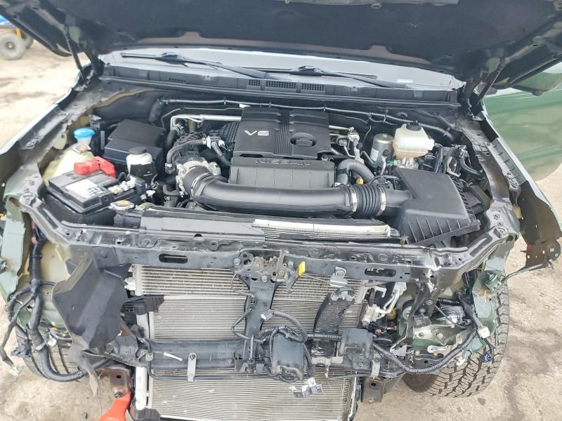 2022 Nissan Frontier s