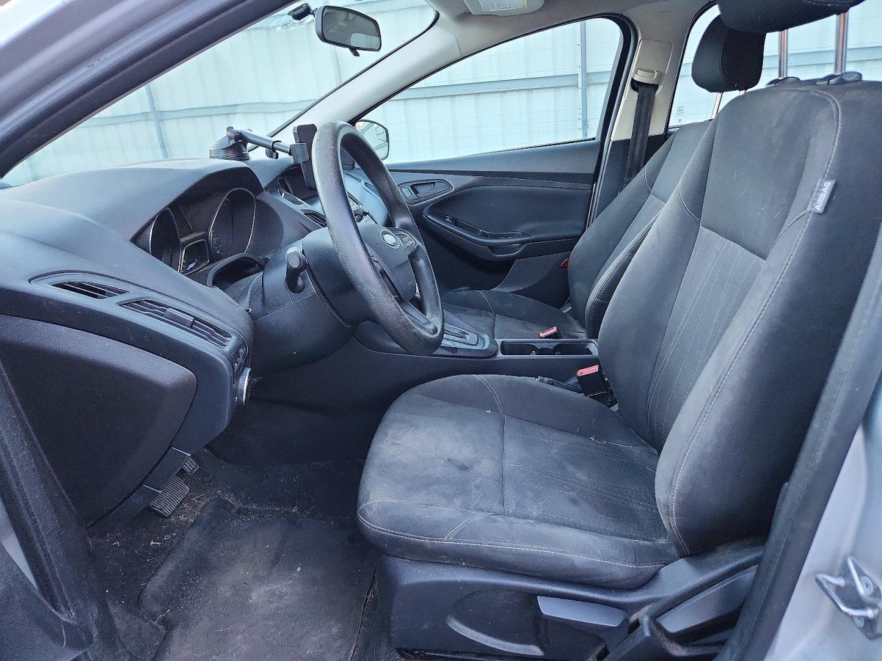 2018 Ford Focus s