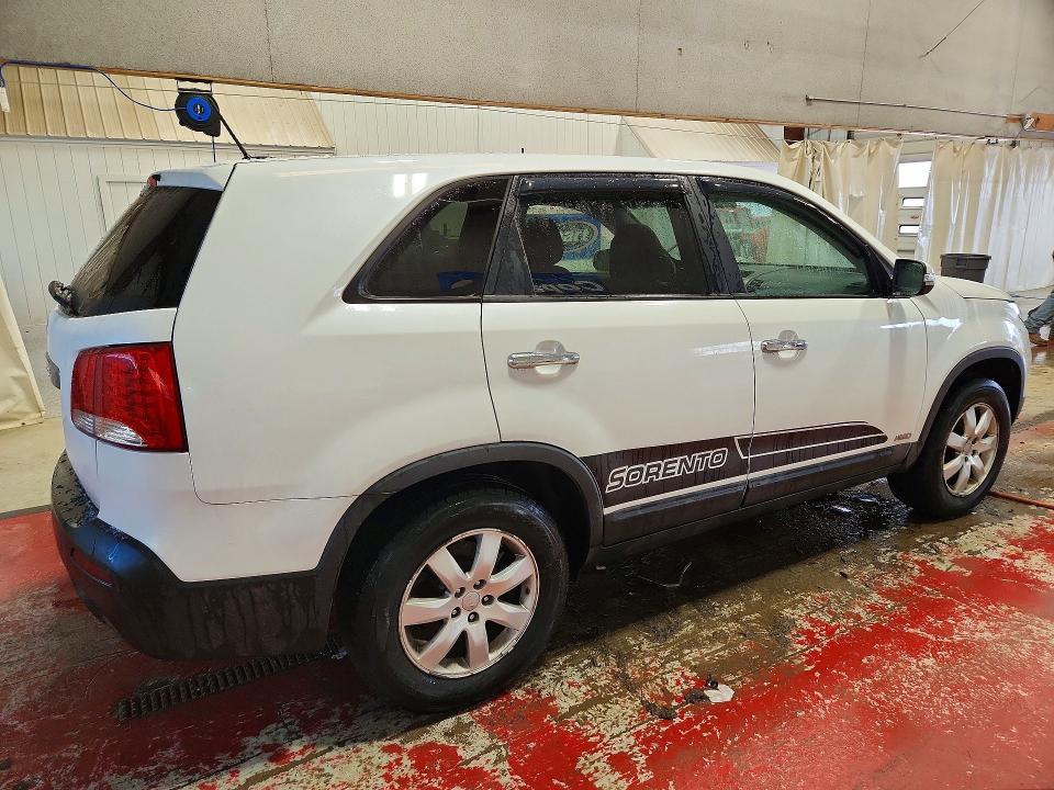 2013 KIA Sorento lx