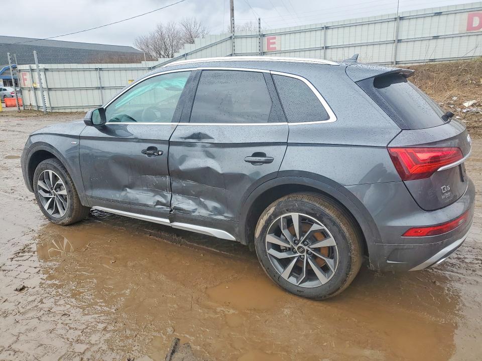 2023 Audi Q5 Premium Plus 45