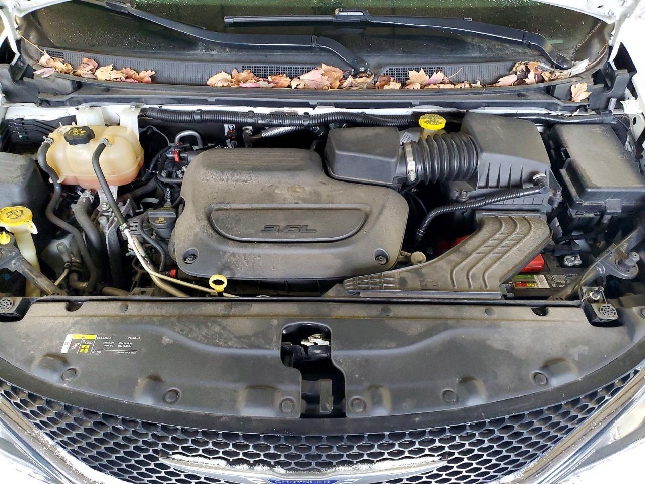 2020 Chrysler Pacifica Touring l