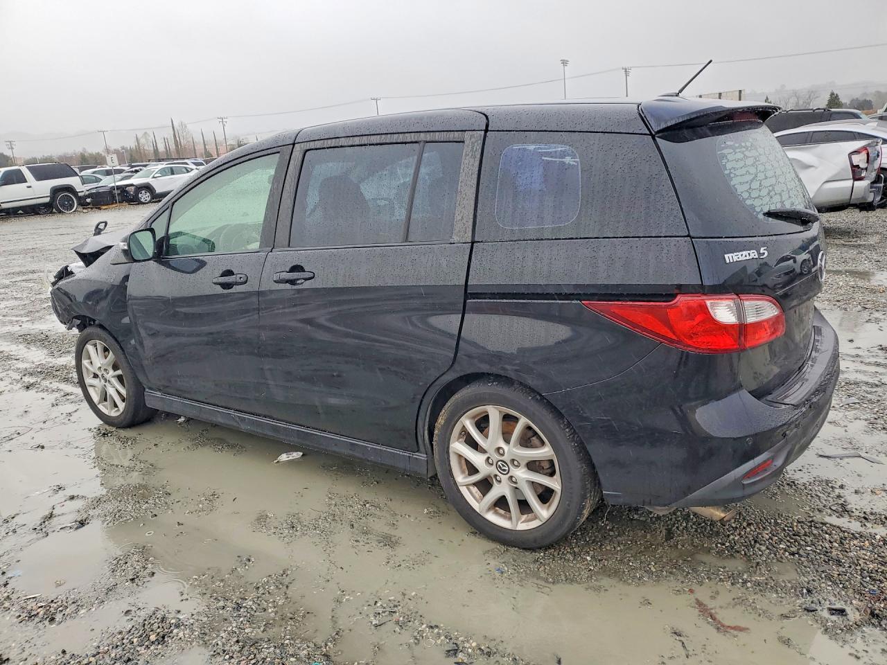 2013 Mazda 5