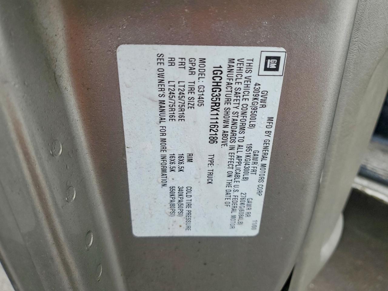 2001 Chev Express G3500