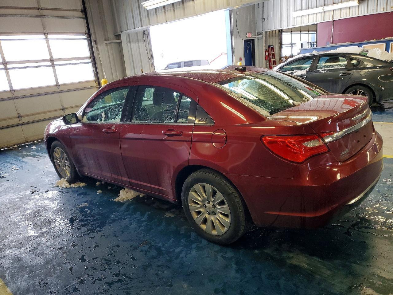 2012 Chrysler 200 lx