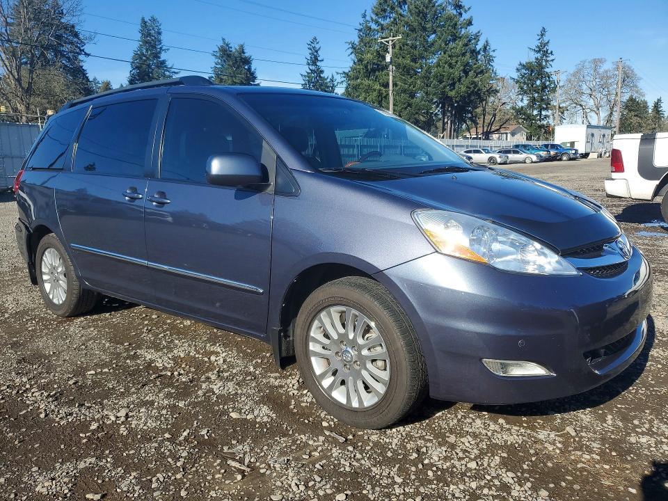 2007 Toyota Sienna xle Limited 7-passenger