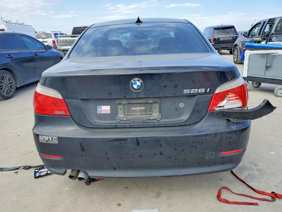 2008 BMW 528 i