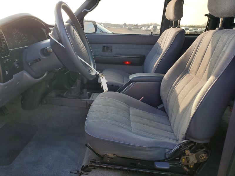 2000 Toyota Tacoma Base