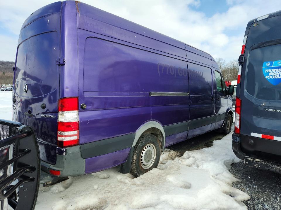 2015 Mercedes-Benz 2015 Mercedes Benz Sprinter 2500 Delivery van