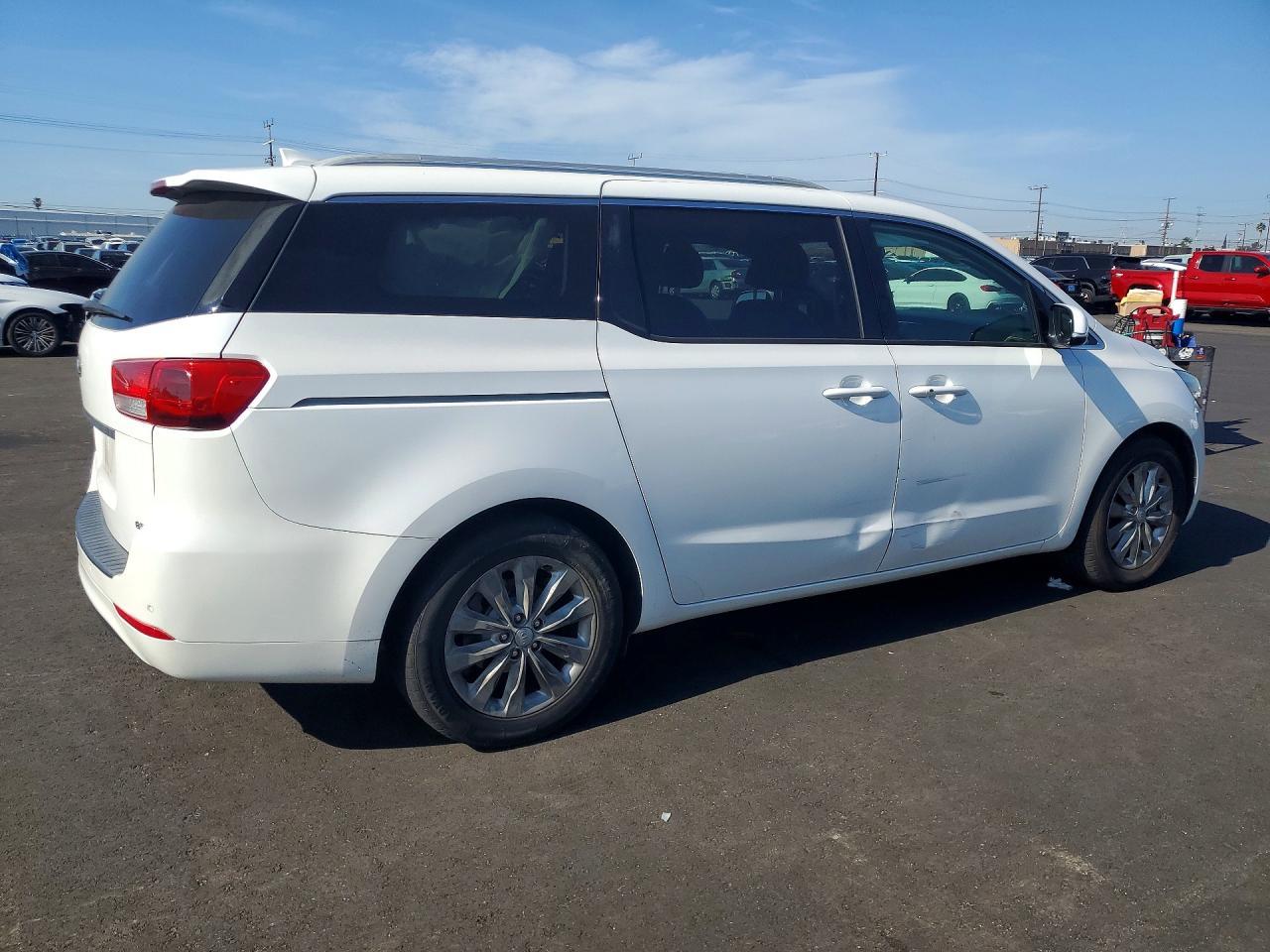 2017 KIA Sedona ex