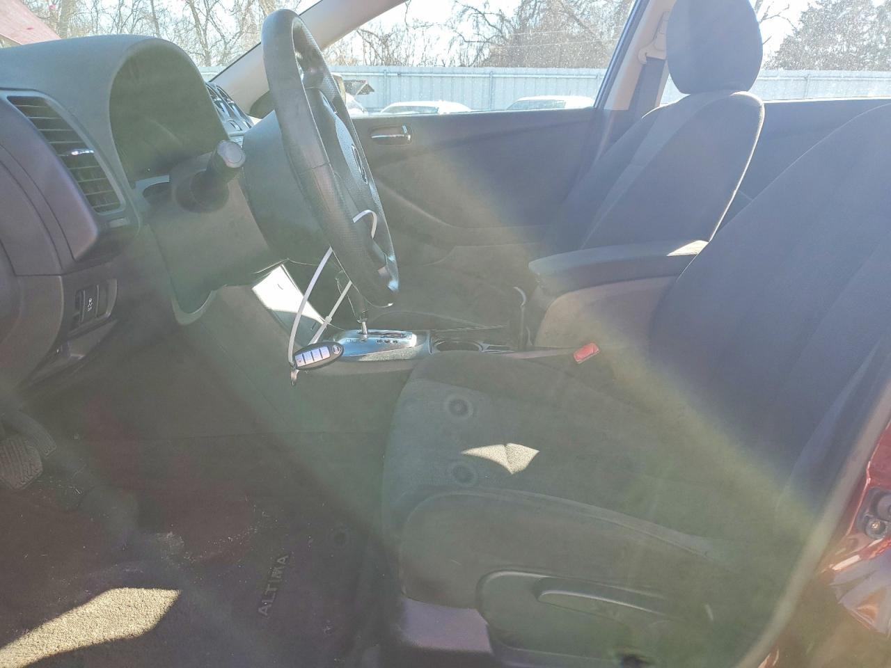 2012 Nissan Altima Base