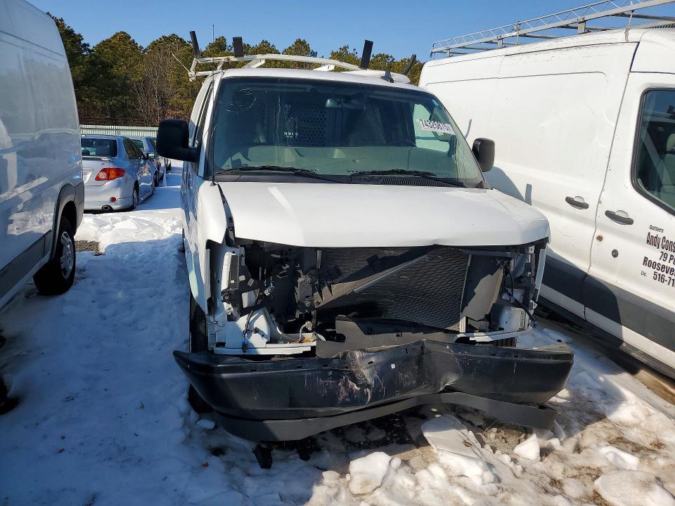 2023 Chevrolet Express 2500 Utility / Service Van
