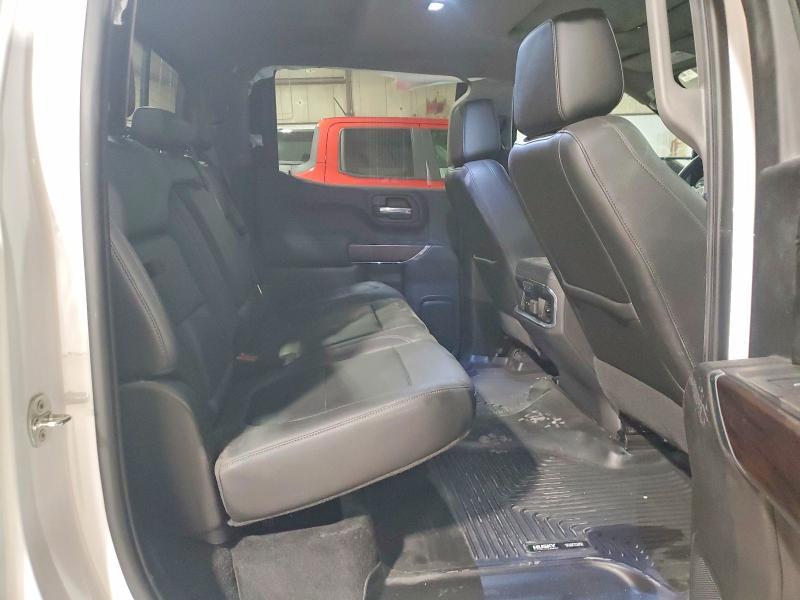 2020 GMC Sierra K1500 slt