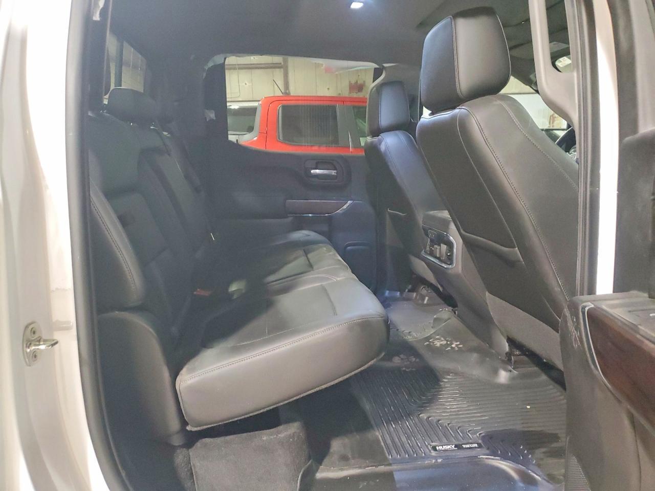 2020 GMC Sierra K1500 slt