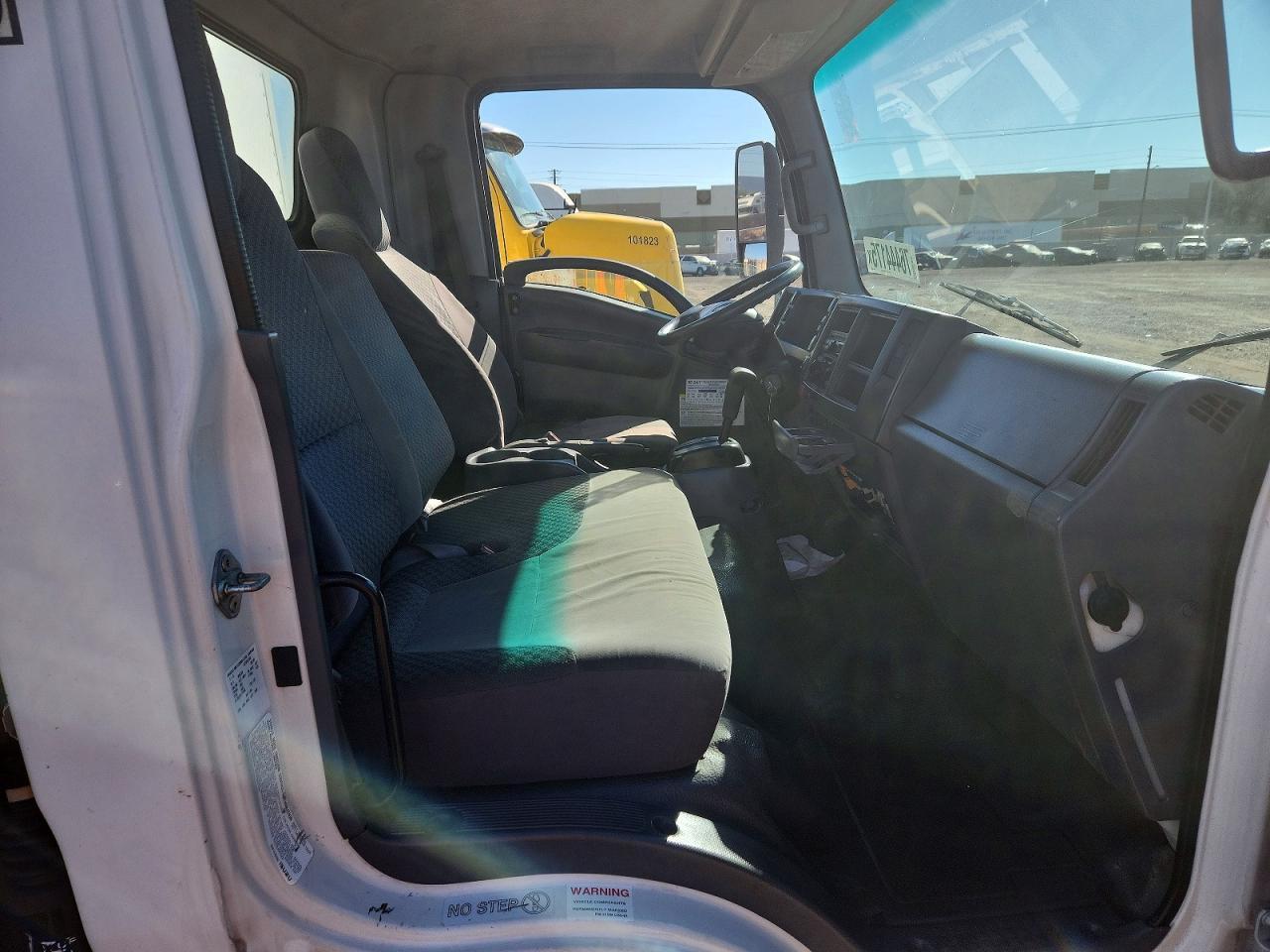 2012 Isuzu NPR HD BOX Truck