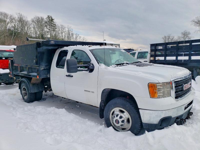 2011 GMC Sierra 3500 Dump Truck