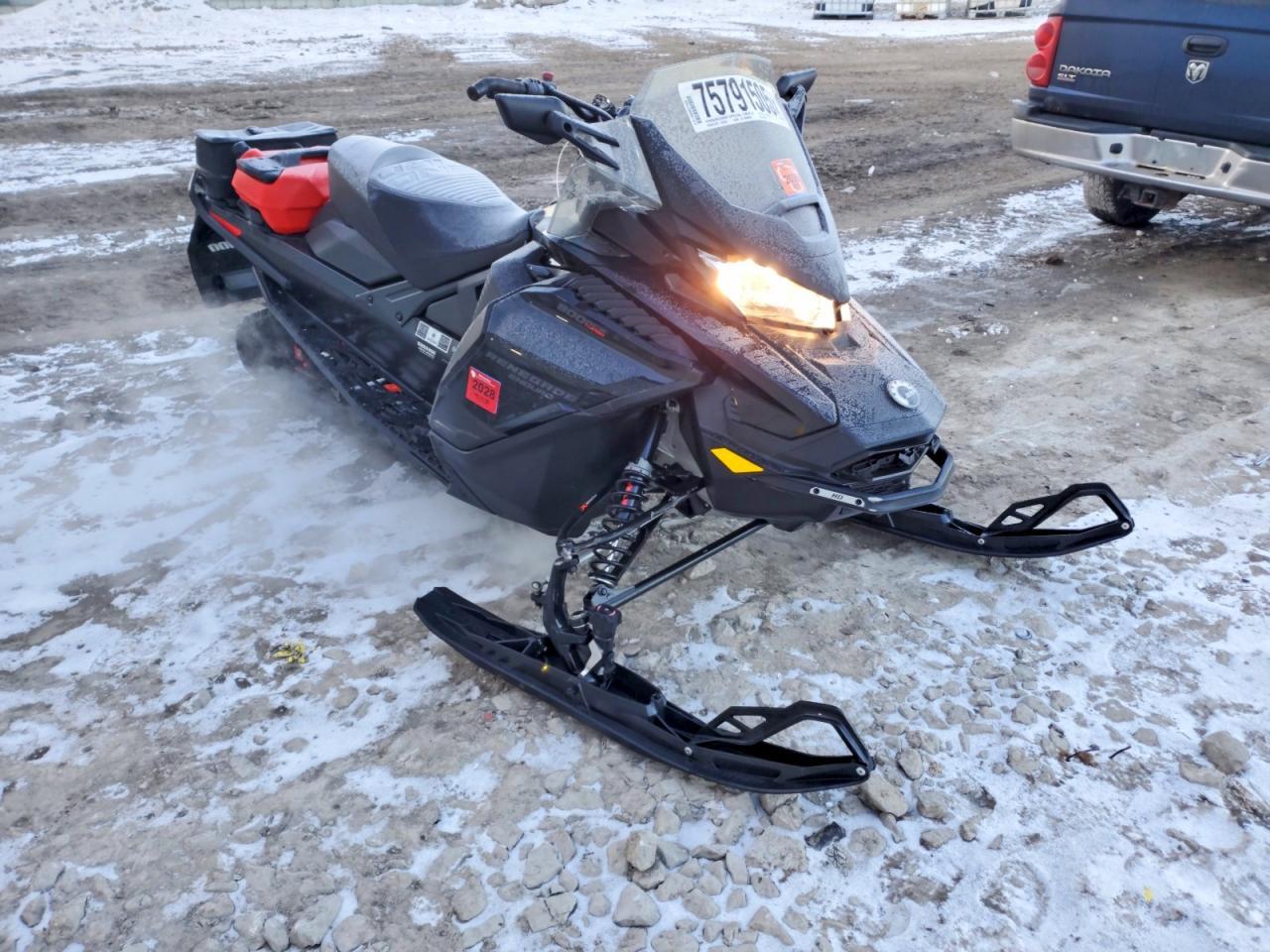 2022 Skidoo 2022 Skid Renegade Enduro
