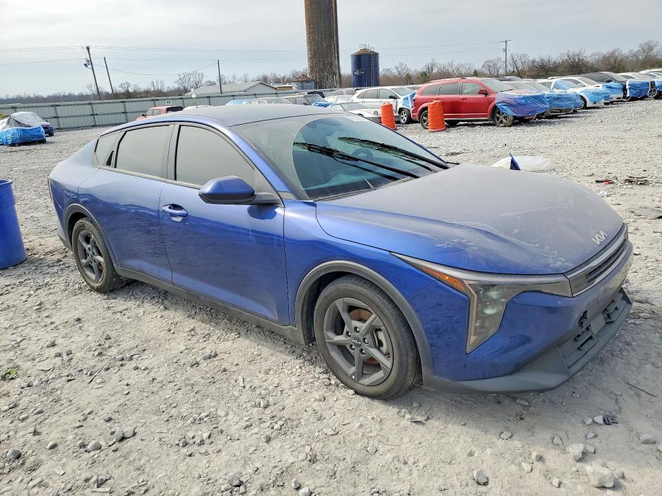 2025 KIA K4 lx