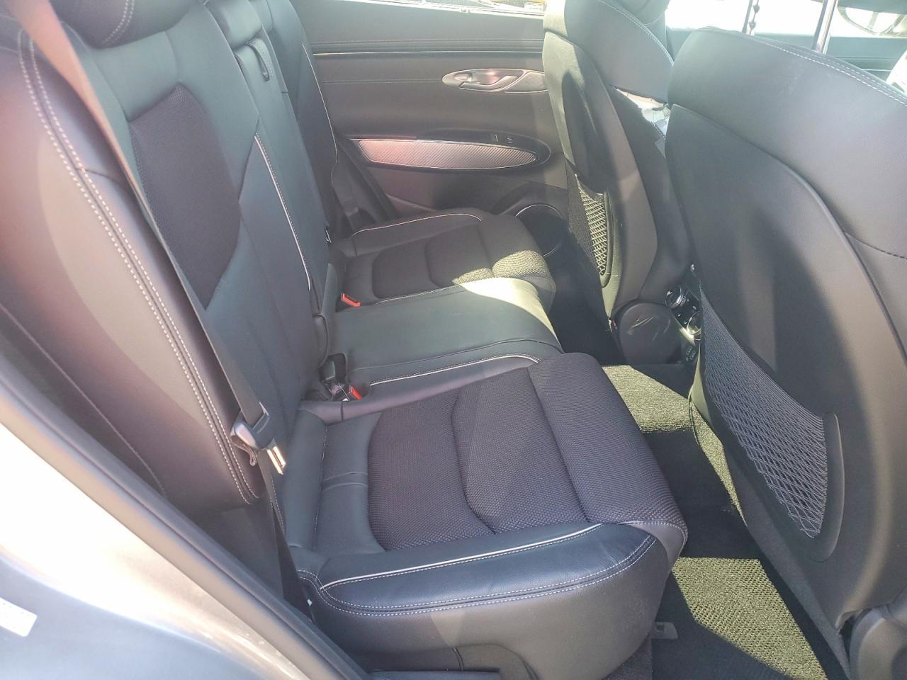 2023 Genesis Gv70 2.5t Standard