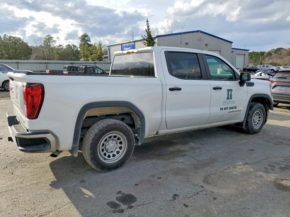 2022 GMC Sierra Limited C1500