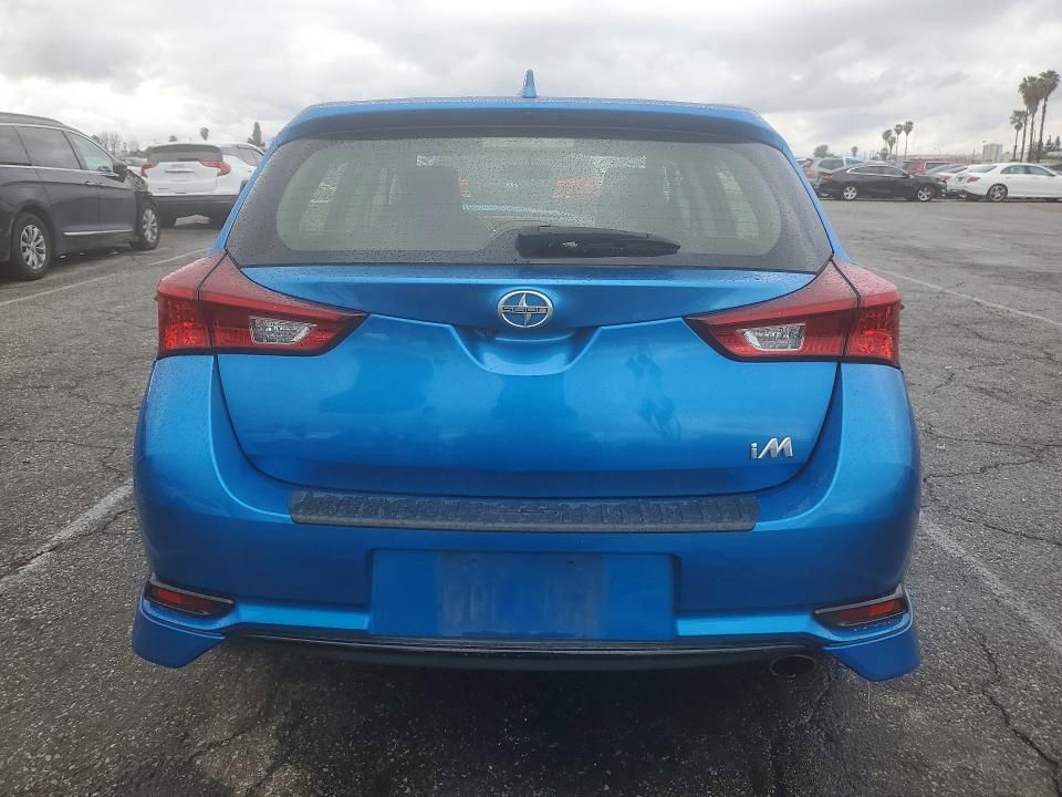2016 Scion IM