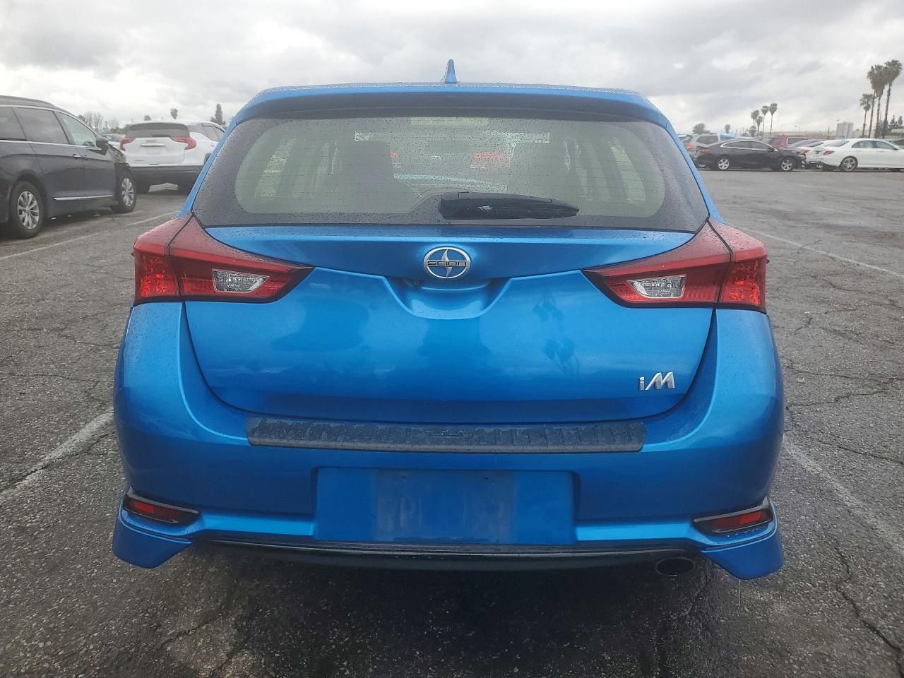2016 Scion IM