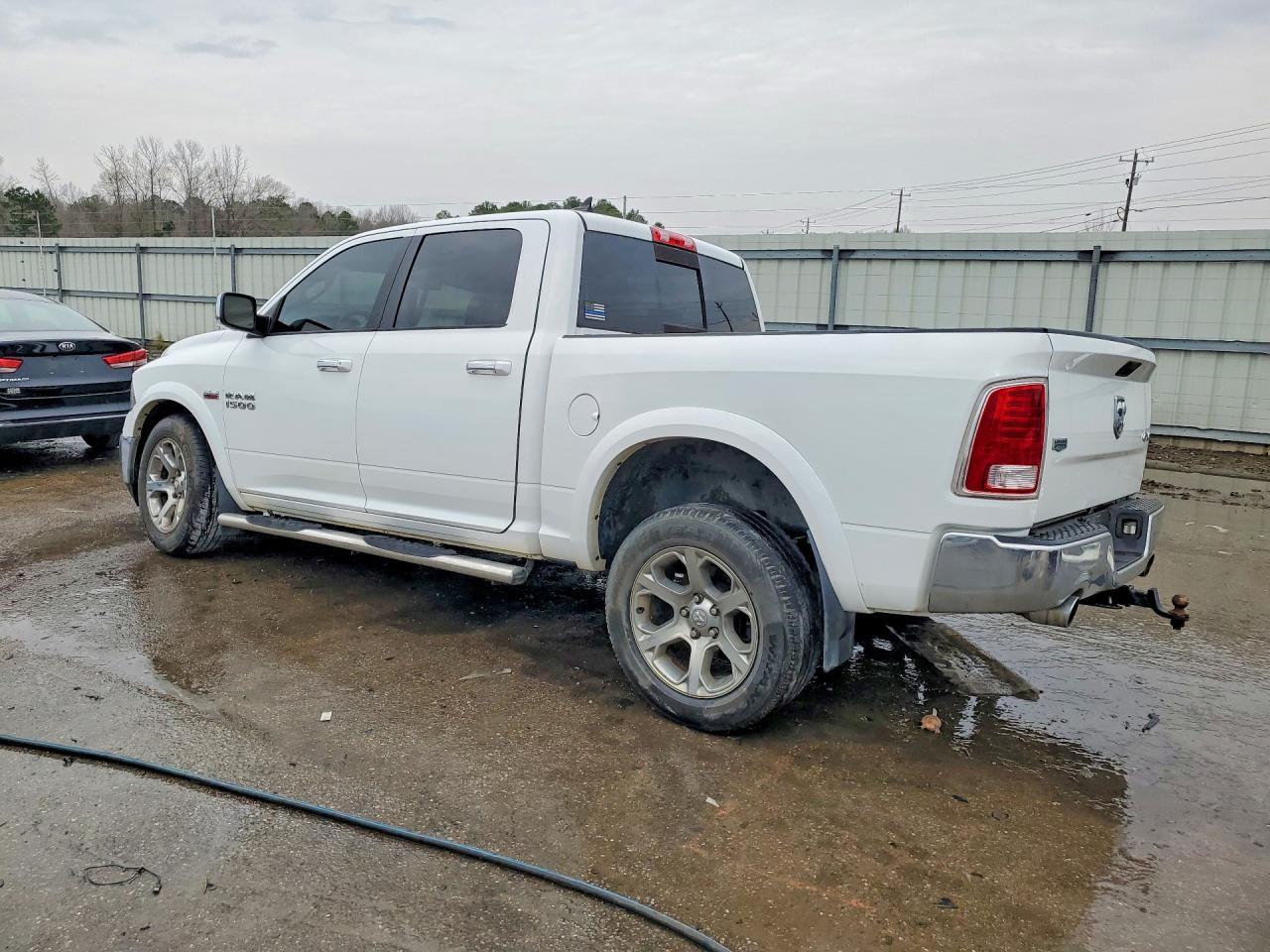 2016 Dodge 1500 Laramie