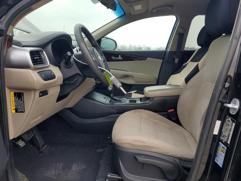 2017 KIA Sorento lx V6