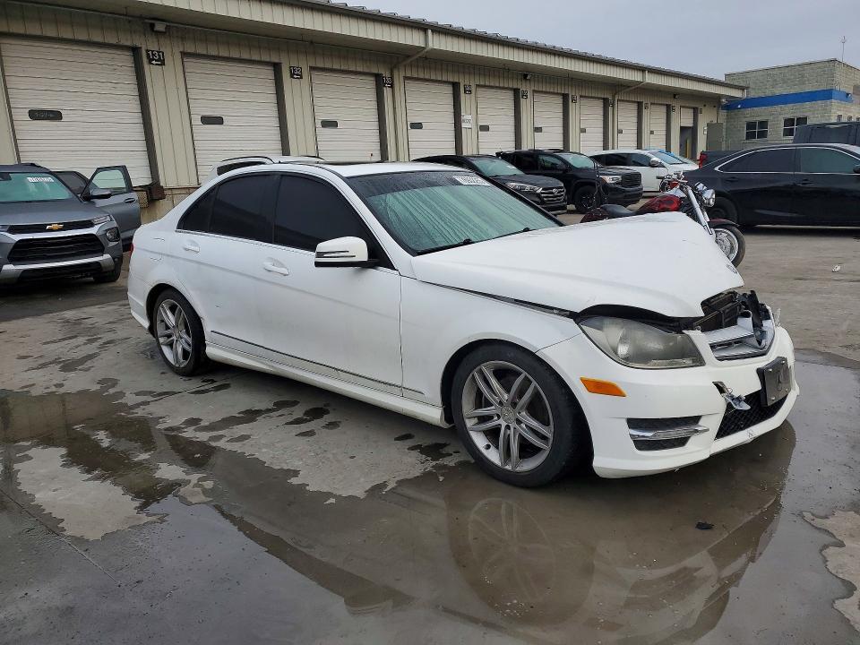 2013 Mercedes-Benz C 250