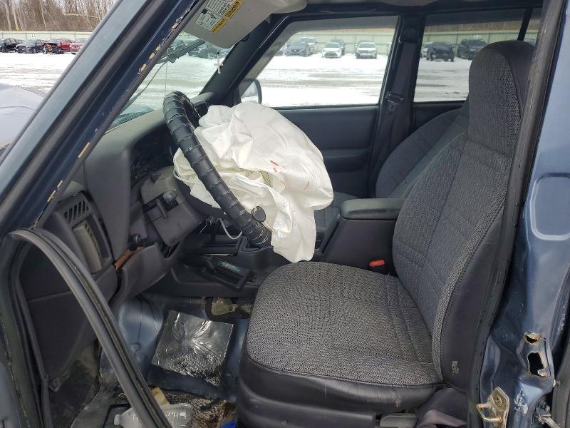 2001 Jeep Cherokee Sport