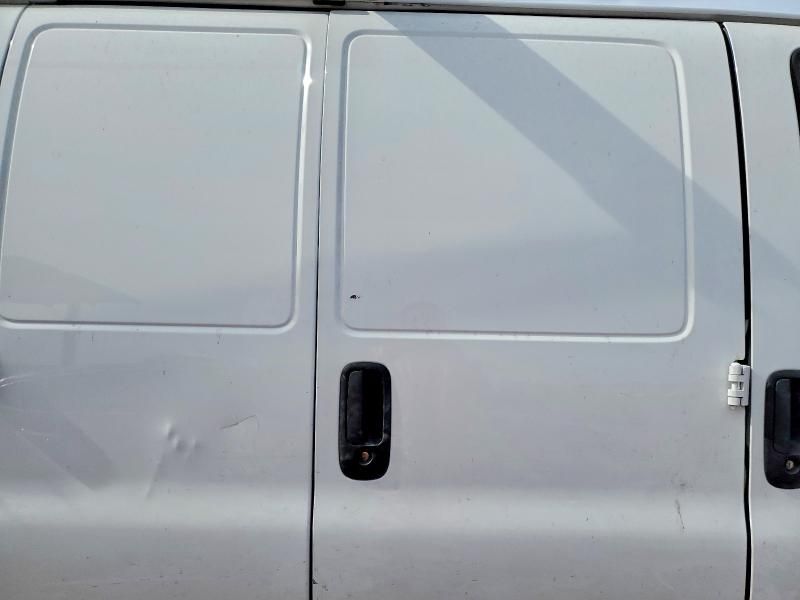 2021 Chevrolet Express G2500 Utility / Service Van