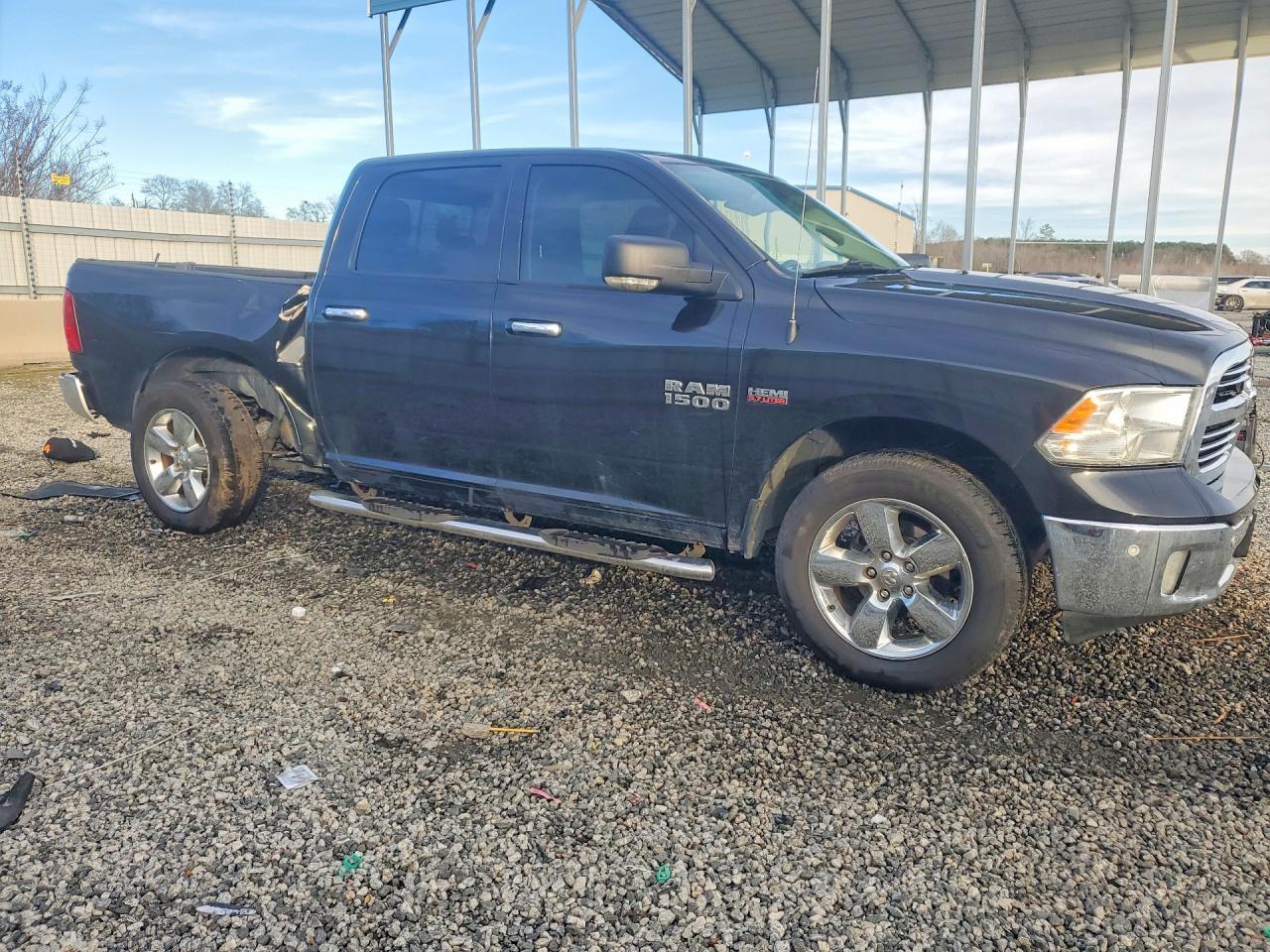 2018 Dodge Ram 1500 slt