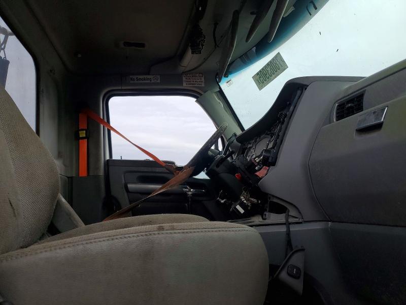 2017 Kenworth T880 Semi Truck