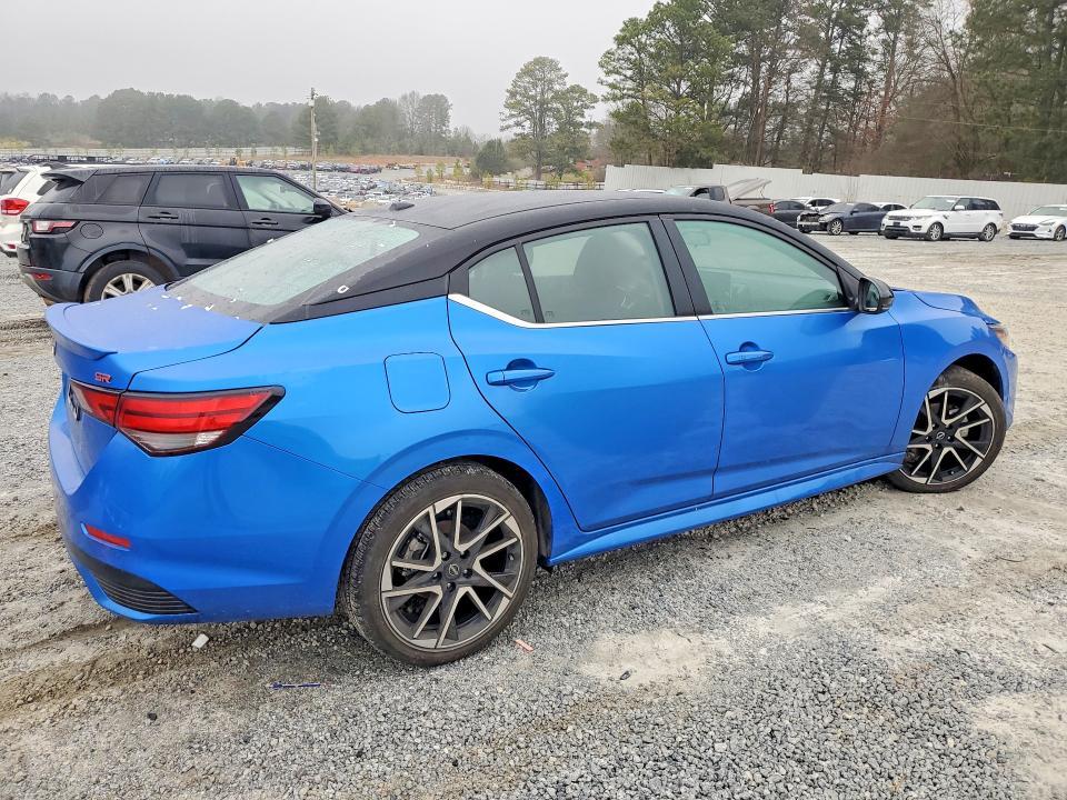 2025 Nissan Sentra sr