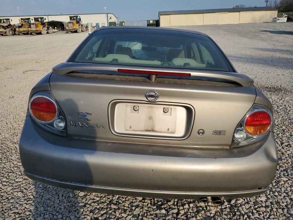 2003 Nissan Maxima gxe
