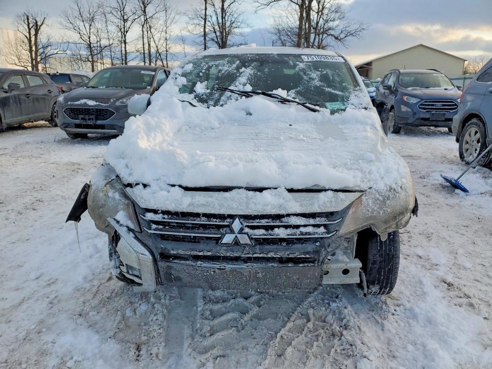 2021 Mitsubishi Mirage es