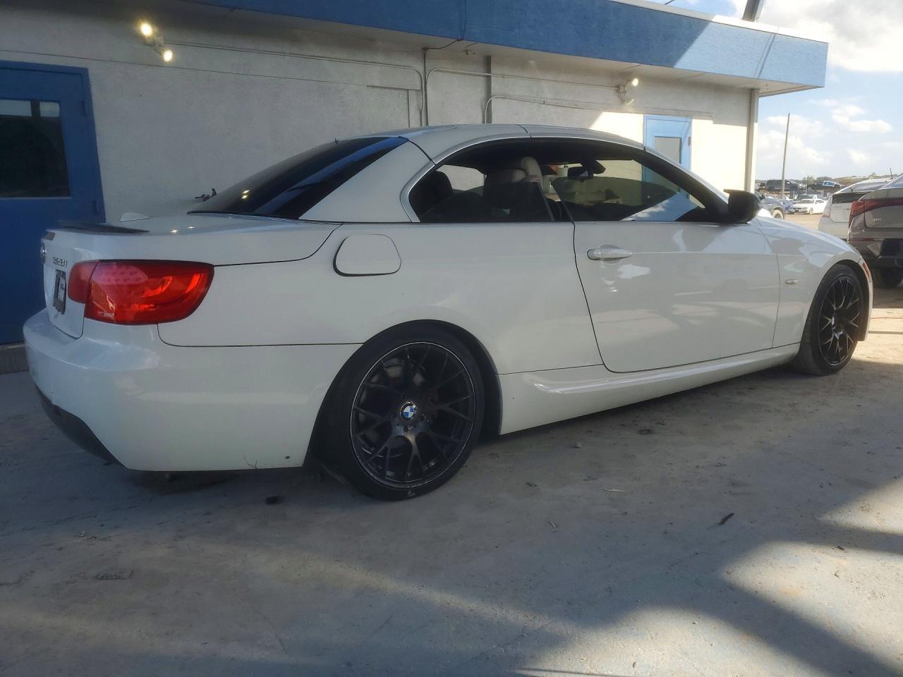 2012 BMW 328 i